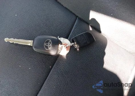 2015 Toyota Rav4 Xle из США, поврежденный, VIN JTMRFREV0FD166230